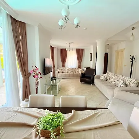 Fethiye-calis'ta 5 Yatak Odali 10 Kisilik Coral 4 Βίλα
