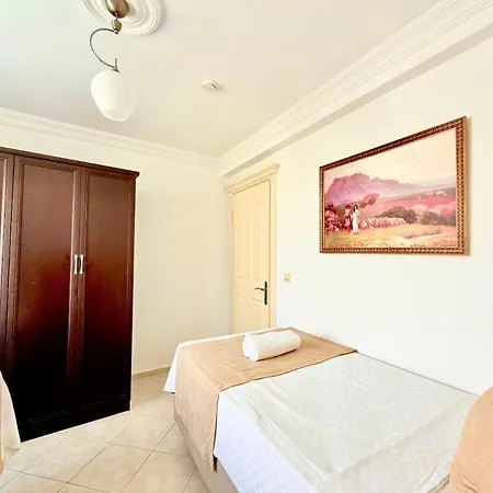 Fethiye-calis'ta 5 Yatak Odali 10 Kisilik Coral 4 Φετιγιέ