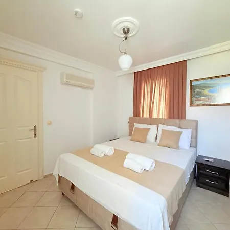 Fethiye-calis'ta 5 Yatak Odali 10 Kisilik Coral 4 Βίλα *
