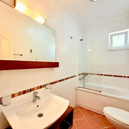 Fethiye-calis'ta 5 Yatak Odali 10 Kisilik Coral 4 *