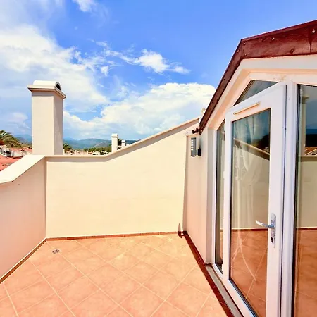 Fethiye-calis'ta 5 Yatak Odali 10 Kisilik Coral 4 Βίλα *