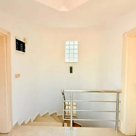 Fethiye-calis'ta 5 Yatak Odali 10 Kisilik Coral 4 * Φετιγιέ
