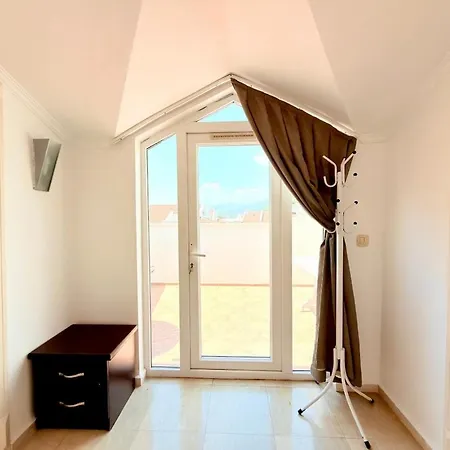 Fethiye-calis'ta 5 Yatak Odali 10 Kisilik Coral 4 Φετιγιέ
