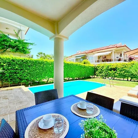Fethiye-calis'ta 5 Yatak Odali 10 Kisilik Coral 4 *